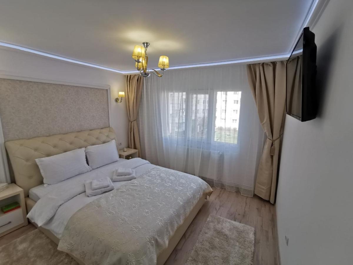 Apartament Gold Luxury Tîrgu Ocna Buitenkant foto